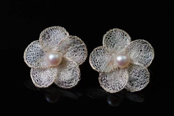 微信图片_20240926152802 Natural Fresh Water Pearl 14K Filled Gold 6mm 7mm Earrings