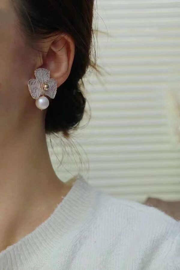 微信图片_202409281044131 natural 14K Gold Filled Freshwater Edison pearl earrings