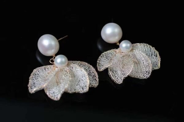微信图片_202409281044231 Natural Freshwater Pearl Bread Beads Earrings 14K Filled Gold
