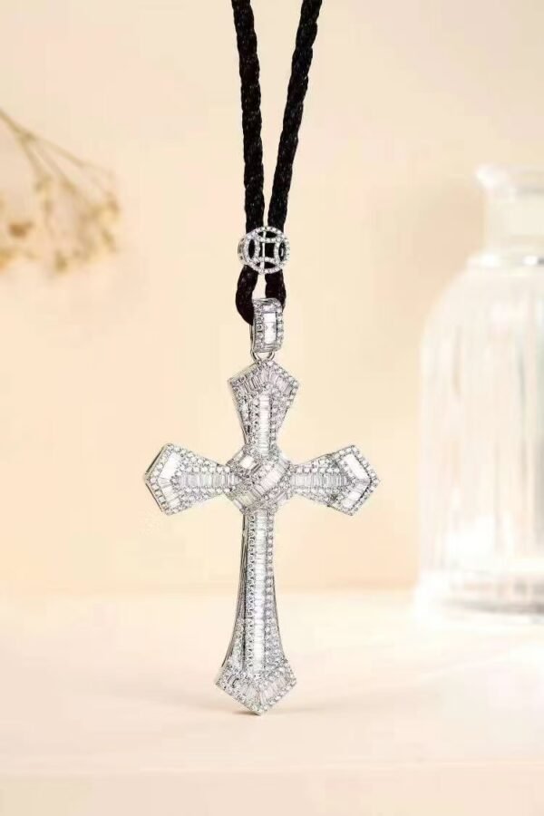 微信图片_20240928160519 Real 18k White Gold 2.418CT Natural Diamond Pendant