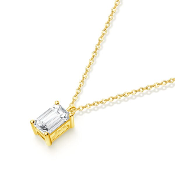 O1CN019y2MkW1COZ7bv6LZJ_!!2209987120071-0-cib Sgarit 18K Gold Emerald Cut 0.5ct Lab Diamond Chain Pendant Jewelry