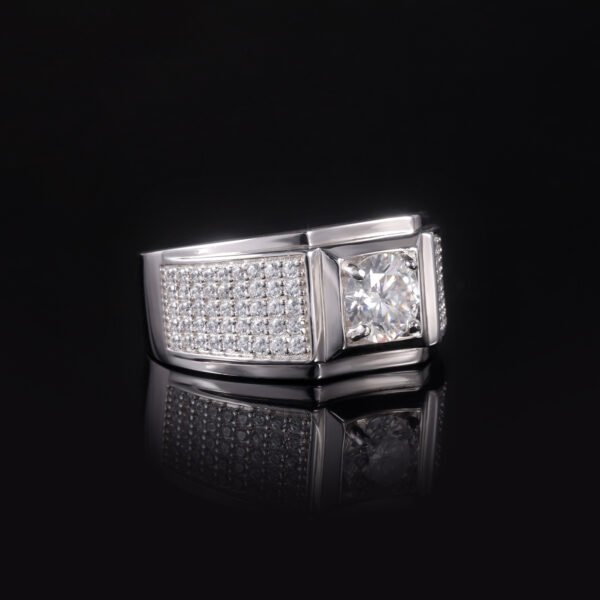 S925 Sterling Silver Moissanite D Color 1Ct Wedding Ring With Gra Certificate