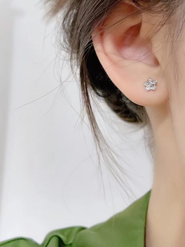 微信图片_20241017103255 SGARIT Fine Jewelry Manufacturer Real 18k Gold Jewellery Natural Diamond butterfly Earrings