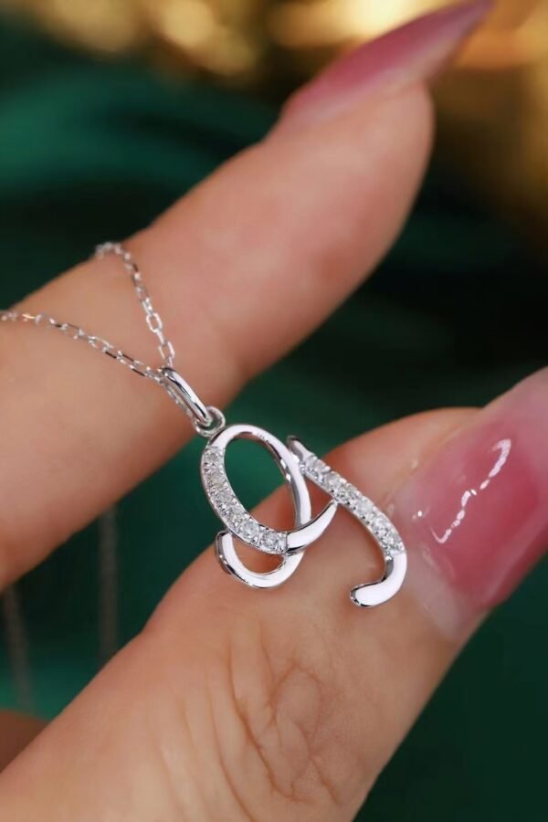 微信图片_202410171034123 SGARIT Fine Jewelry Factory Real 18k Gold 0.1CT Jewellery Natural Diamond Letter G Earrings