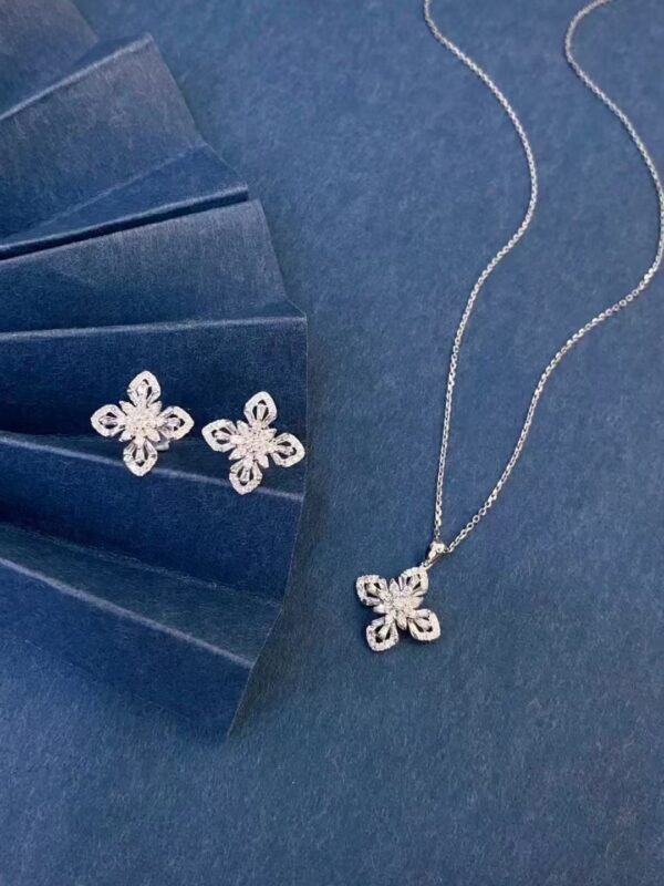 微信图片_202410171035023 SGARIT Fine Jewelry Manufacturer Solid 18k Gold 0.1CT Jewellery Natural Diamond Four Leaf Clover Jewelry Set