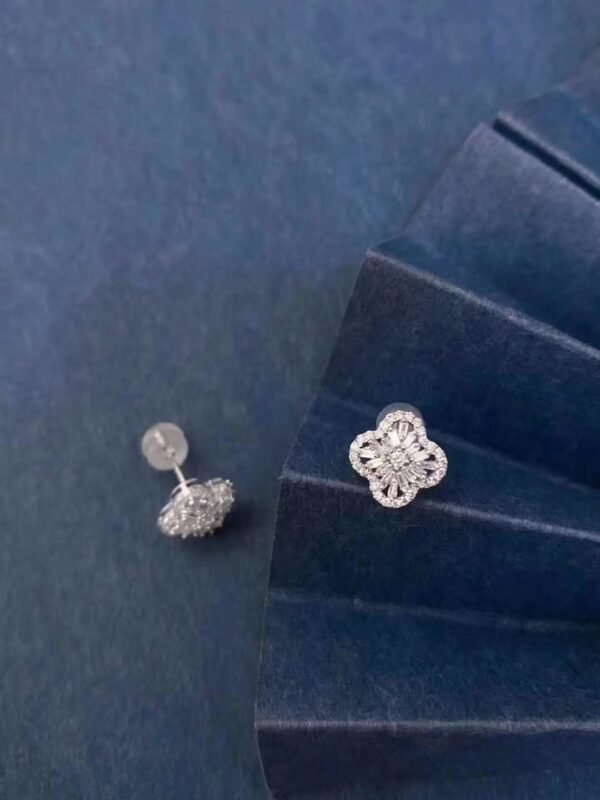 SGARIT Fine Jewelry Factory Real 18k Gold 0.48CT Jewellery   Natural Diamond Four Leaf Clover Earrings For Women