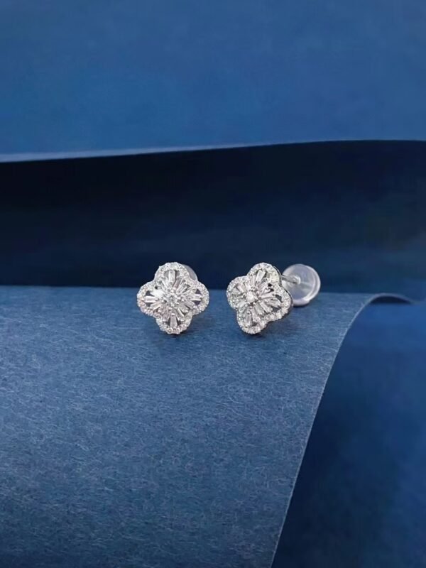 SGARIT Fine Jewelry Factory Real 18k Gold 0.48CT Jewellery   Natural Diamond Four Leaf Clover Earrings For Women
