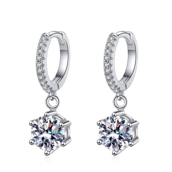 O1CN011Ca1862Br8967OXdZ_!!2212409298391-0-cib Sgarit Fashion Jewelry S925 Sterling Silver Six Claw Round Brilliant Cut D Moissanite Earrings