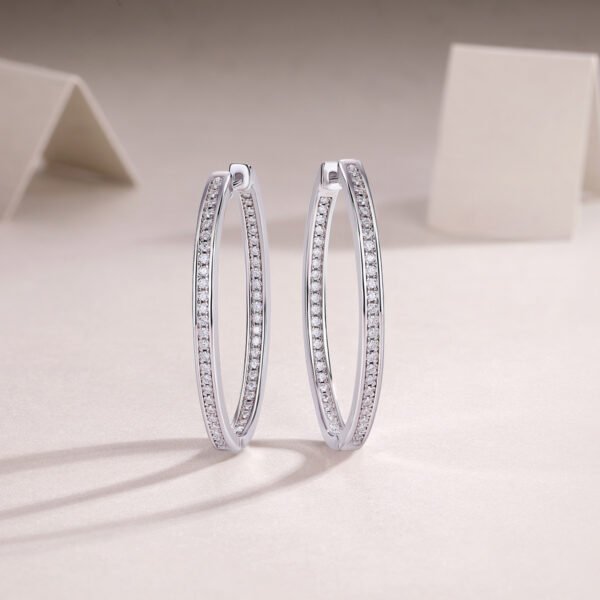 O1CN01IbgdAT2AkQth7zaZz_!!1110428241-0-cib Sgarit Fashion Jewelry S925 Sterling Silver Halo Moissanite Earrings