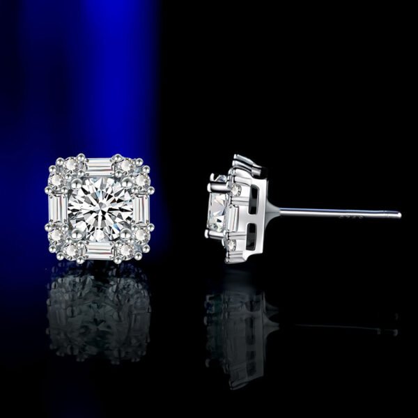 O1CN01LvcaSg1X2g3mENBRM_!!2217197262866-0-cib Sgarit Fashion Jewelry S925 Sterling Silver 1Ct Moissanite Earrings Elegance Jewellery