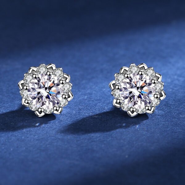 Sgarit Fashion Jewelry S925 Sterling Silver 0.5Ct Moissanite Earrings Classic Jewellery