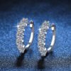 O1CN01SK8rLE2Br8BCFtyMh_!!2212409298391-0-cib Sgarit Fashion Jewelry S925 Sterling Silver Round Cut 3Ct Moissanite Earrings Classic Jewellery
