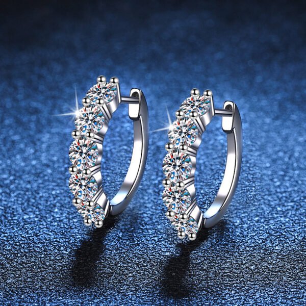 O1CN01SK8rLE2Br8BCFtyMh_!!2212409298391-0-cib Sgarit Fashion Jewelry S925 Sterling Silver Round Cut 3Ct Moissanite Earrings Classic Jewellery