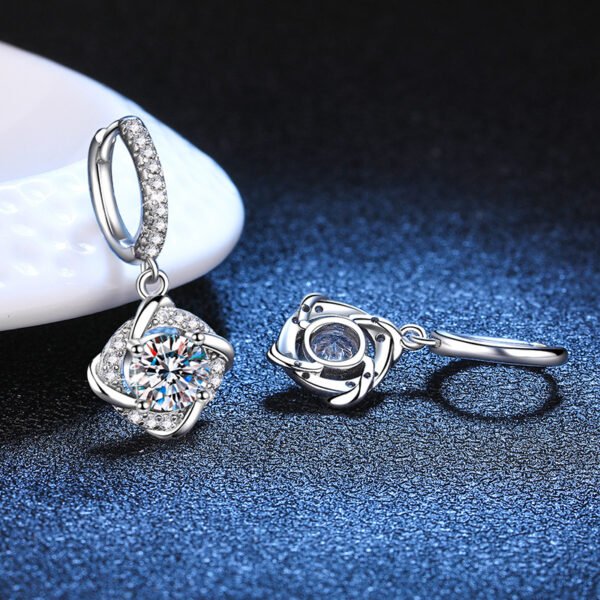 O1CN01X8K2Qz2Br8F0WaKCW_!!2212409298391-0-cib Sgarit Fashion Jewelry S925 Sterling Silver Windmill 1Ct Moissanite Earrings Jewellery