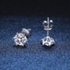 O1CN01YnTazw2Br87pusiRy_!!2212409298391-0-cib Sgarit Fashion Jewelry S925 Sterling Silver Round Cut Moissanite Six Claw Stud Earrings Jewellery