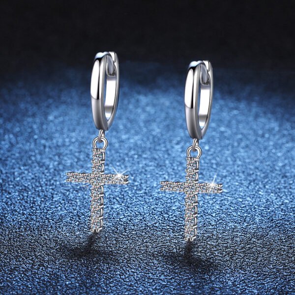 O1CN01ZqnVXr23trpaZoEgm_!!2218583477314-0-cib Sgarit Fashion Jewelry S925 Sterling Silver Moissanite Cross Earrings Jewellery