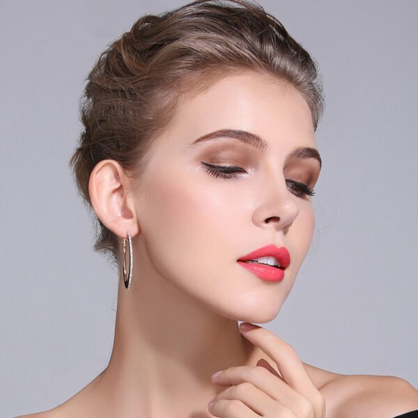 O1CN01asrk2r1g2WHoXHqYb_!!3896764084-0-cib Sgarit Fashion Jewelry S925 Sterling Silver Round Brilliant Cut 1.22Mm Moissanite Hoop Earrings Jewellery