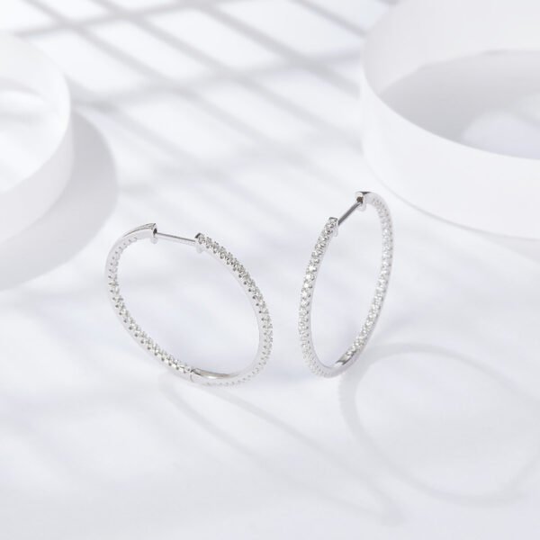 O1CN01chfWfp1g2WIMqsUcg_!!3896764084-0-cib Sgarit Fashion Jewelry S925 Sterling Silver Round Brilliant Cut 1.22Mm Moissanite Hoop Earrings Jewellery