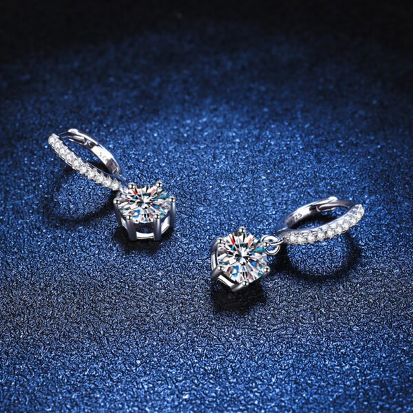 O1CN01hx6fpj2Br89BPjJv2_!!2212409298391-0-cib Sgarit Fashion Jewelry S925 Sterling Silver Six Claw Round Brilliant Cut D Moissanite Earrings