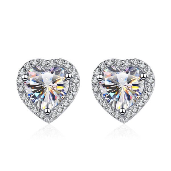 O1CN01kdHyq61YzaVSUOYWf_!!2214861813130-0-cib Sgarit Fashion Jewelry S925 Sterling Silver Heart Cut 1Ct Moissanite Earrings Classic Jewellery