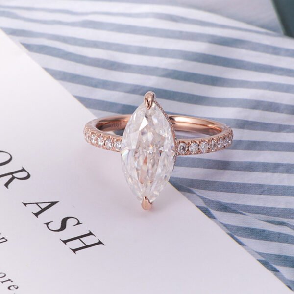 O1CN01vOII0e1h8IxqVnH8A_!!2215394124232-0-cib Sgarit Fine JewelleryManufacturer 18K White Gold 1/2CT Marquise Cut White Moissanite Wedding Ring Jewelry