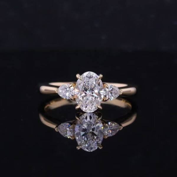 微信图片_20241107140111 Sgarit Fine Jewelry Solid 18K Gold 1Ct Oval Cut Lab Diamond Ring Jewellery