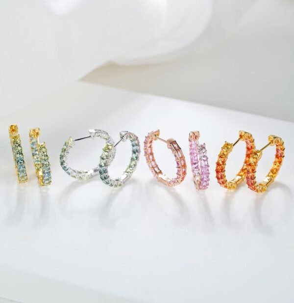 微信图片_20241118114521 Sgarit Fine Jewelry 18K Gold 2.5Mm Natural Color Sapphire Gemstone Earrings Jewellery