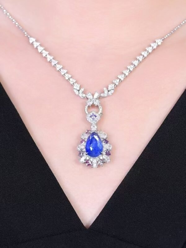 Sgarit Fine Jewelry Solid 18K Gold 4.36Ct Natural Unheated Cornflower Blue Sapphire Pendant Jewellery For Women