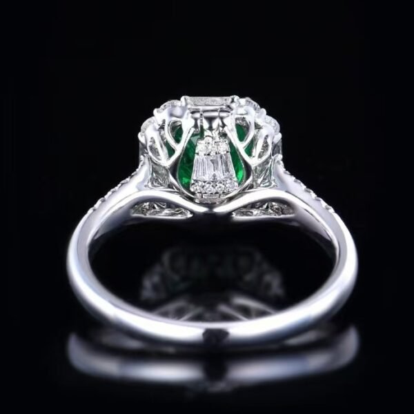 Sgarit Fine Jewelry Manufacturer Real 18K Gold 1.55Ct Natural Gemstone Green Emerald Ring Jewellery