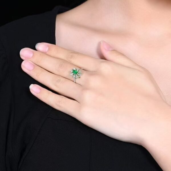 微信图片_202411211702245 Sgarit Fine Jewelry Manufacturer Real 18K Gold 0.52Ct Natural Gemstone Green Emerald Ring Jewellery