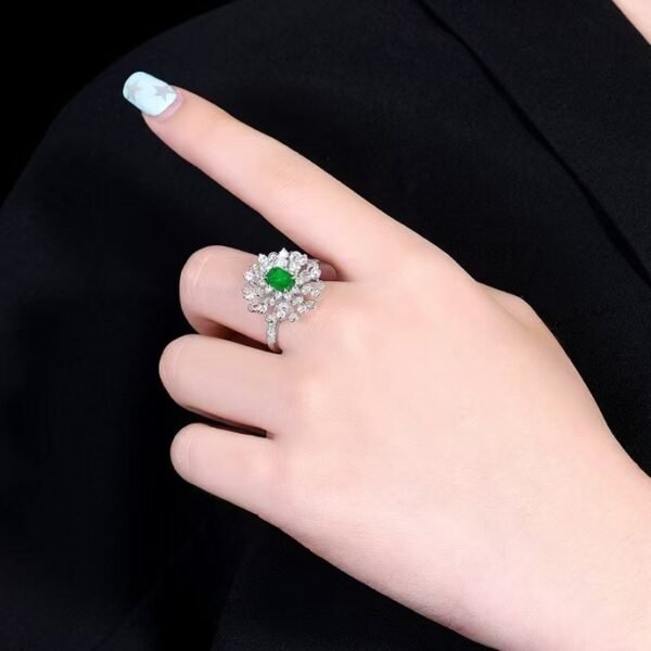 Sgarit Fine Jewelry Manufacturer Real 18K Gold 1.12Ct Natural Gemstone Green Emerald Ring Jewellery