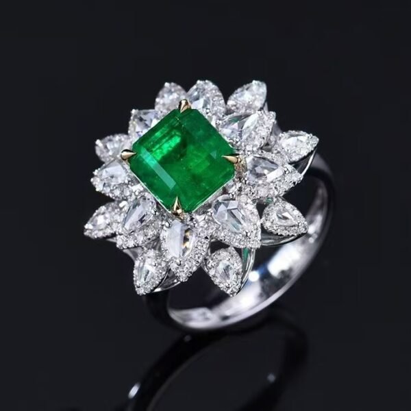 微信图片_202411211703044 Sgarit Fine Jewelry Manufacturer Real 18K Gold 2.56Ct Colombia Natural Gemstone Green Emerald Ring Jewellery