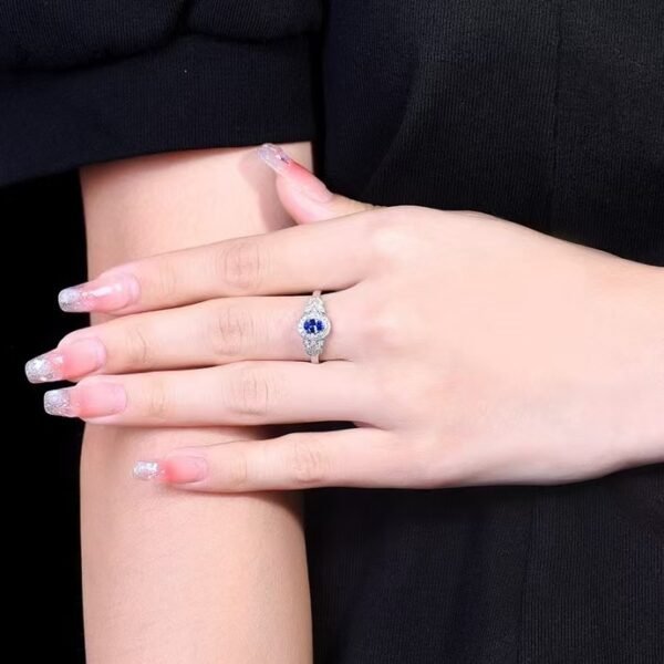 微信图片_202411230933262 Sgarit Fine Jewelry Manufacturer 18K White Gold Oval Cut Sri Lanka 0.43Ct Natural Gemstone Unheated Royal Vivid Blue Sapphire Ring Jewellery