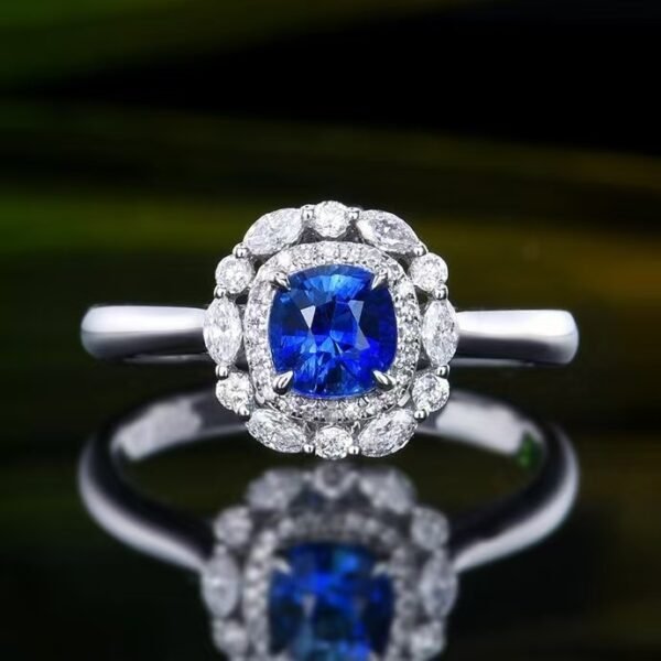 Sgarit Fine Jewelry Manufacturer 18K White Gold Pear Cut Sri Lanka 0.67Ct Natural Gemstone Royal Blue Sapphire Ring Jewellery
