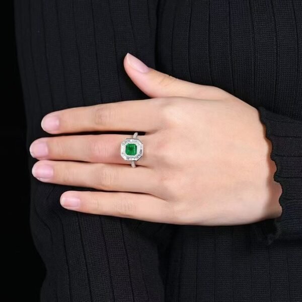 微信图片_20241123093455 Sgarit Fine Jewelry Manufacturer 18K White Gold Emerald Cut Zambia 1.55Ct Natural Gemstone Green Emerald Ring/Pendant Jewellery