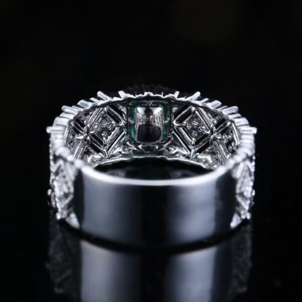 微信图片_202411230936194 Sgarit Fine Jewelry Manufacturer 18K White Gold Emerald Cut 0.7Ct Natural Gemstone Vivid Green Emerald Ring Jewellery
