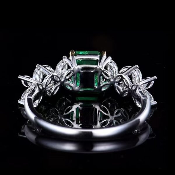 微信图片_202411230936351 Sgarit Fine Jewelry Manufacturer 18K White Gold Emerald Cut Vvg 1.15Ct Natural Gemstone Green Emerald Ring Jewellery