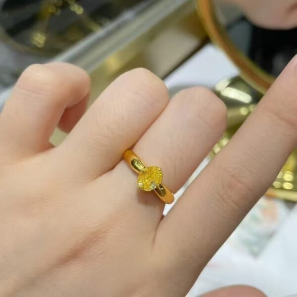 微信图片_202411230937471 Sgarit Fine Jewelry Manufacturer 18K Gold Oval Cut Vs 1.01Ct Natural Fancy Yellow Diamond Ring Jewellery