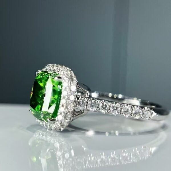 微信图片_202411230938271 Sgarit Fine Jewelry Manufacturer 18K White Gold Cushion Cut Si1 3.66Ct Natural Fancy Green Diamond Ring Jewellery