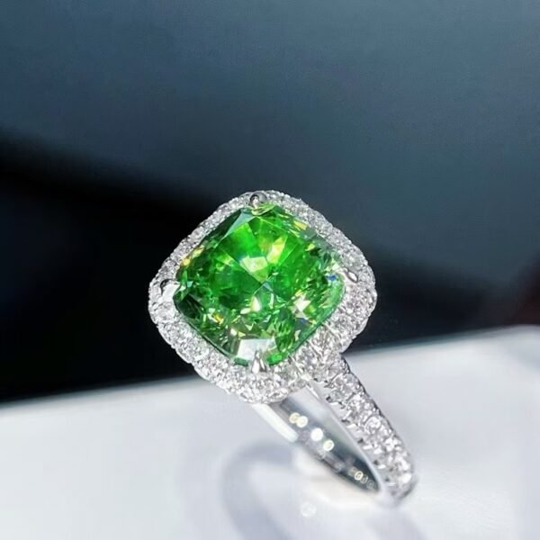 微信图片_202411230938272 Sgarit Fine Jewelry Manufacturer 18K White Gold Cushion Cut Si1 3.66Ct Natural Fancy Green Diamond Ring Jewellery