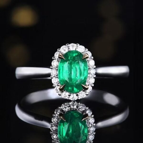 微信图片_20250424145541 SGRAIT Luxury 18k Gold Diamond Jewellery Ring 0.76ct Natural Emerald Ring With 16 0.16ct Diamonds Jewelry PT950 Ring