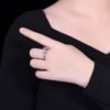 微信图片_20250424145557 SGRAIT Luxury 18k Gold Diamond Jewellery Ring 0.76ct Natural Emerald Ring With 16 0.16ct Diamonds Jewelry PT950 Ring