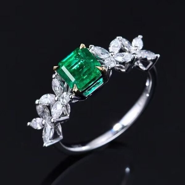 微信图片_20250425102223 Sgarit 18K White Gold 1.15ct Natural Emerald Ring Fine Jewelry for Women's Weddings and Parties Design Diamond Jewellery