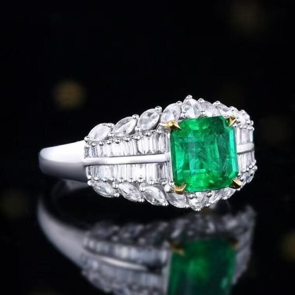 微信图片_20250425105641 Sgarit 18K White Gold 1.49ct Emerald Cut Natural Emerald Ring Fine Jewelry for Weddings and Parties Design Diamond Jewellery