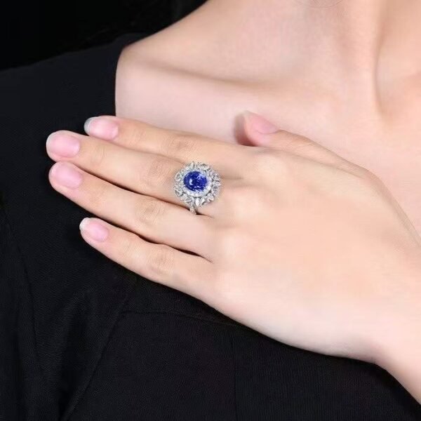 微信图片_20250425111230 SGRAIT PT950 Luxury 18k Gold Diamond Jewellery 4.08ct Oval Cut Unheated Natural Cornflower Sapphire Diamonds Jewelry Ring