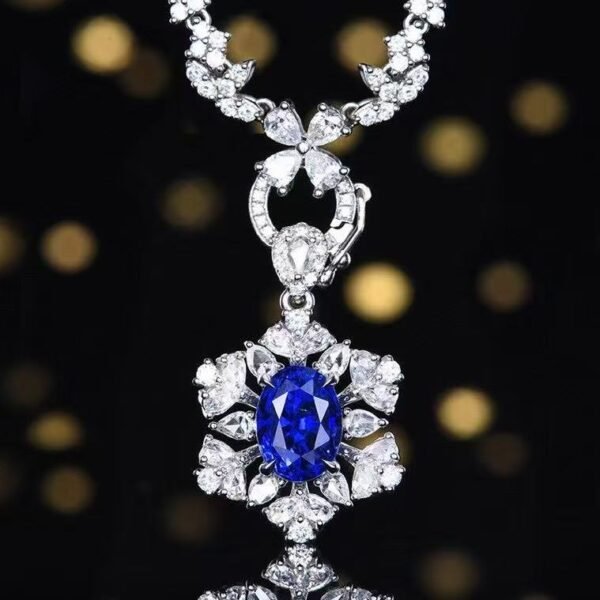 微信图片_20250425112757 SGARIT Exquisite 18k Gold Jewelry 2.66ct Oval Cut Natural Sapphire Pendant for Wedding With Diamond Jewellery PT950