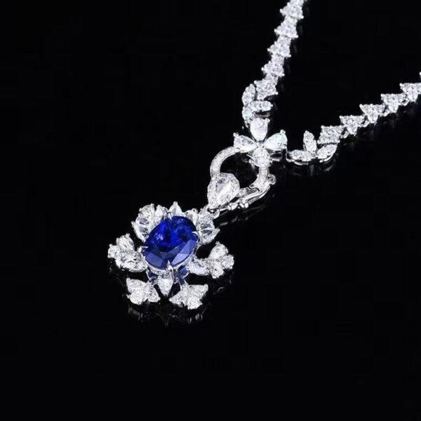 微信图片_20250425112811 SGARIT Exquisite 18k Gold Jewelry 2.66ct Oval Cut Natural Sapphire Pendant for Wedding With Diamond Jewellery PT950