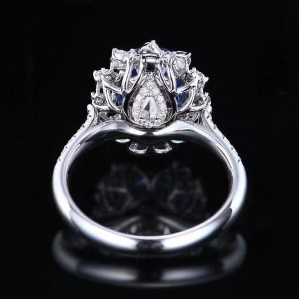 微信图片_20250425134501 SGRAIT PT950 Luxury 18k Gold Diamond Jewellery 3.63ct Oval Cut Natural Sri Lanka Sapphire With Diamonds Jewelry Ring