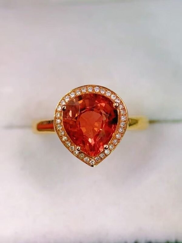 微信图片_20250428111735 SGRAIT Luxury 18k Gold Diamond Jewellery Heart Cut 2.55ct Garnet Ring with 34p 0.102ct Diamonds Jewelry