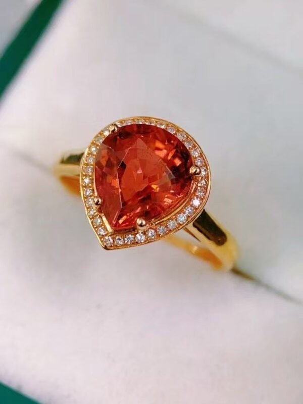 微信图片_20250428111745 SGRAIT Luxury 18k Gold Diamond Jewellery Heart Cut 2.55ct Garnet Ring with 34p 0.102ct Diamonds Jewelry